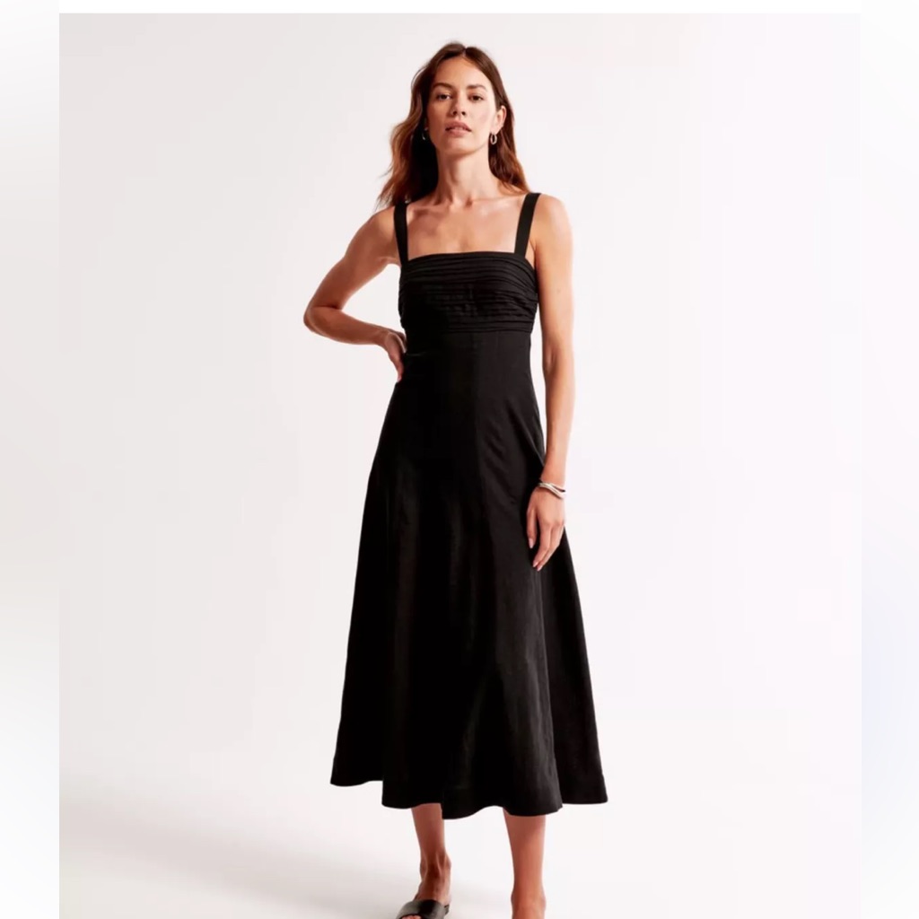 Black Square-Neck A-Line Midi Dress With Double Straps